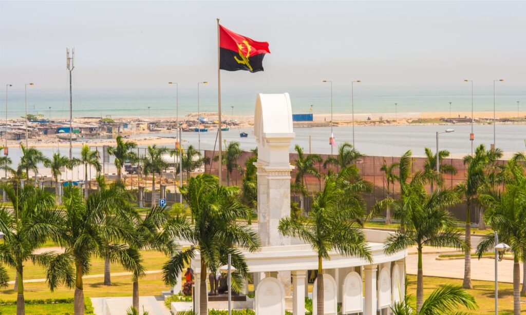 Angola’s first licensed credit bureau in partnership with Creditinfo to provide millions with access to finance